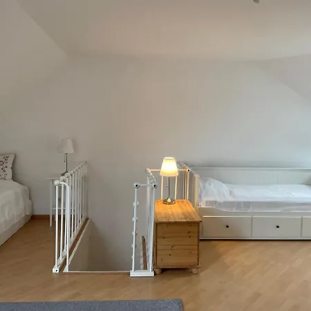 Ostseewelle Niendorf Parkplatz Nur Fuer Autos Bis 1,50m Hoehe * Häven