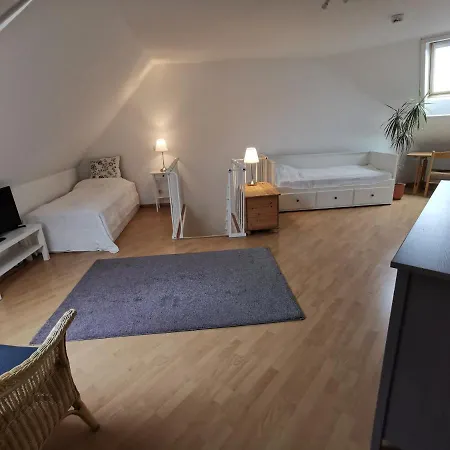 Ostseewelle Niendorf Parkplatz Nur Fuer Autos Bis 1,50m Hoehe * Häven